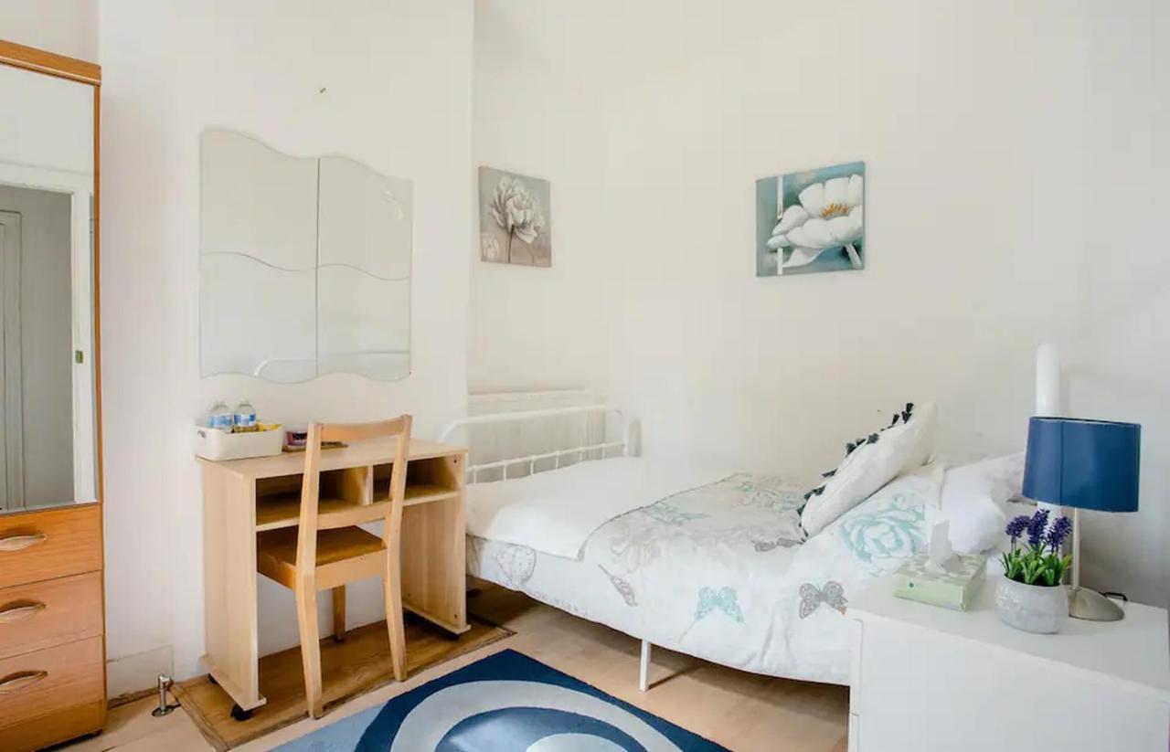 Homestay Near Tottenham Hotspur Stadium London Exterior photo